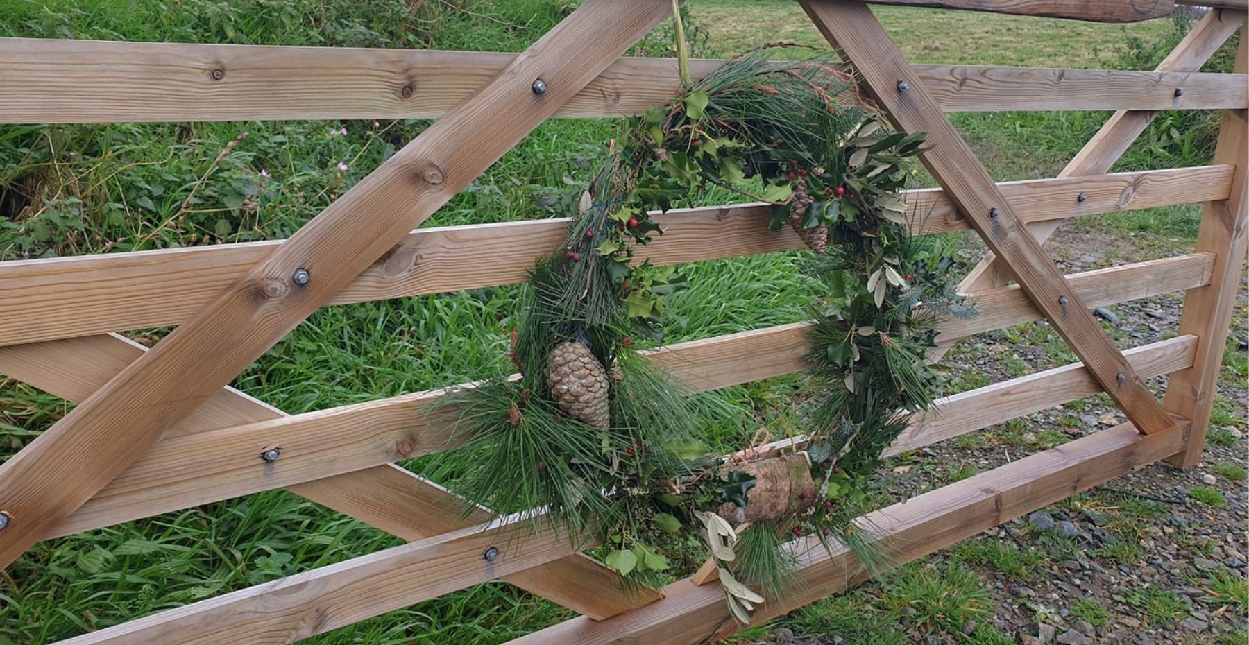 Natural wreath